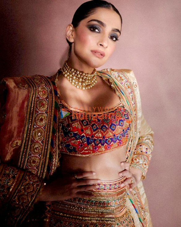 sonam kapoor ahuja 4 40