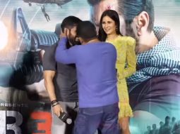 Tiger 3 fan event: Salman Khan ‘kisses’ Emraan Hashmi; brings the house down