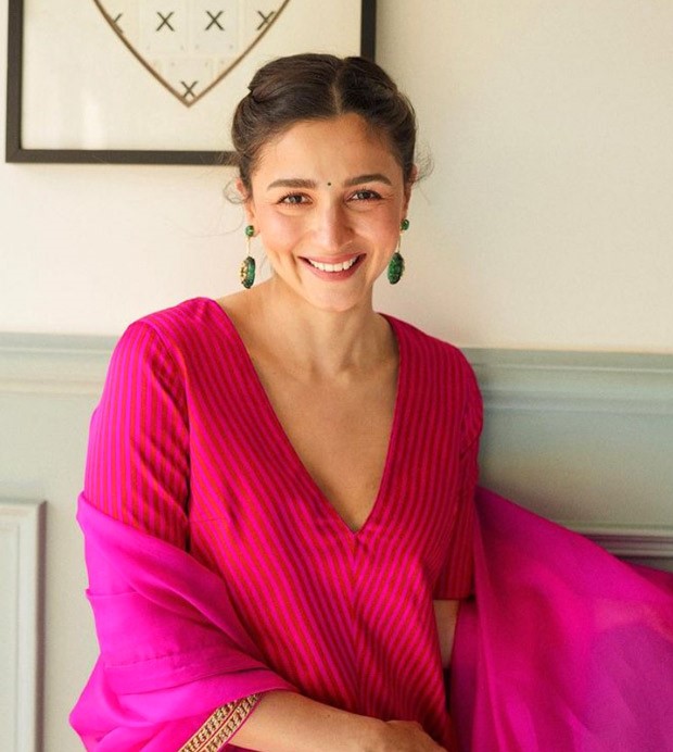 Alia Bhatt steals the spotlight in a pretty pink kurta at her friend's mehendi ceremony, radiating elegance and joy