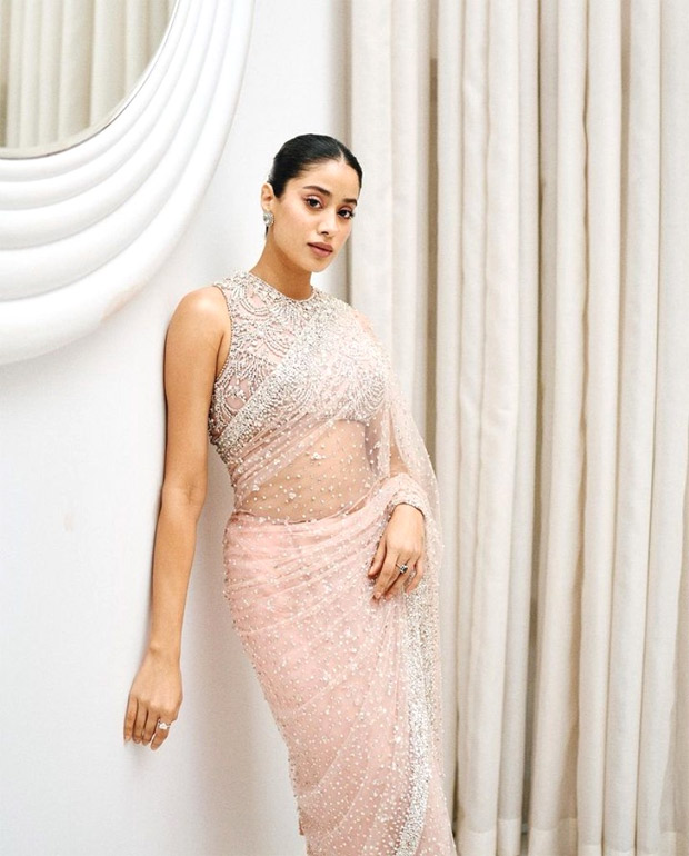 Janhvi Kapoor’s silver sequinned saree by Manish Malhotra is a perfect cocktail night staple