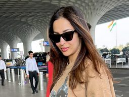 The stunning diva, Malaika Arora gets clicked at the airport by paps