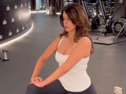 Mallika Sherawat super cool ab workout