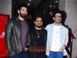 Photos: Aditya Roy Kapur, Aparshakti Khurana, Arshad Warsi and others spotted at Food Hall