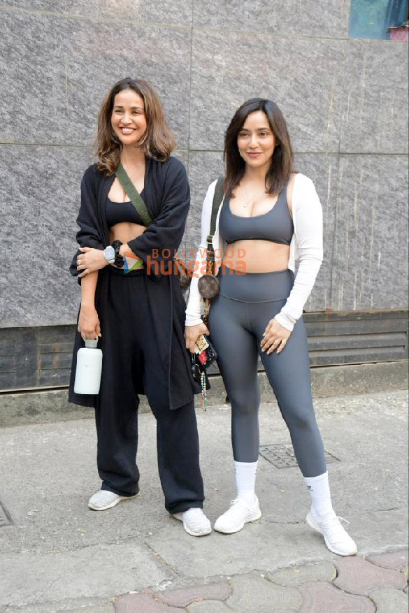 Photos: Aisha Sharma and Neha Sharma snapped outside the gym Photos: Aisha Sharma and Neha Sharma snapped outside the gym