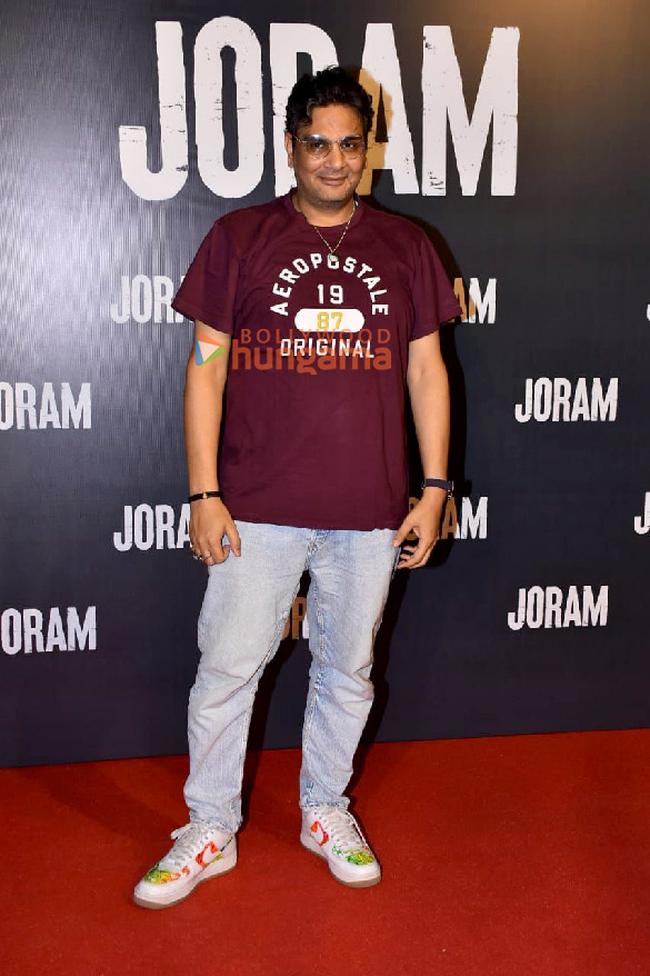 photos celebs grace the premiere of joram 4