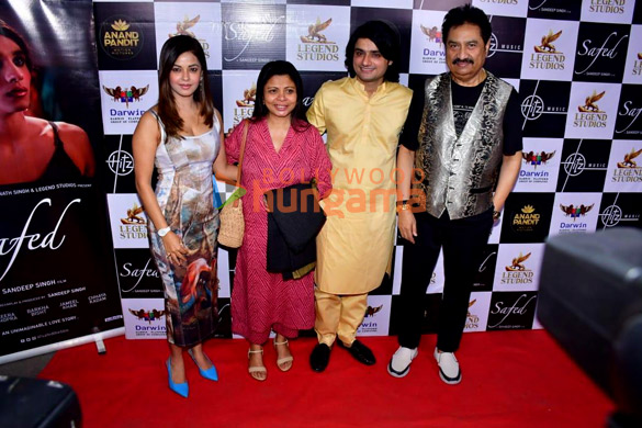 photos celebs grace the premiere of safed 3