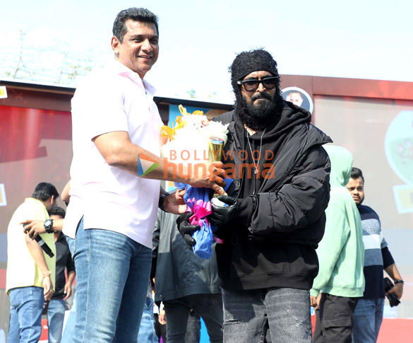 photos mika singh emiway bantai gurmeet choudhary and others attend malad masti by mla aslam shaikh 2
