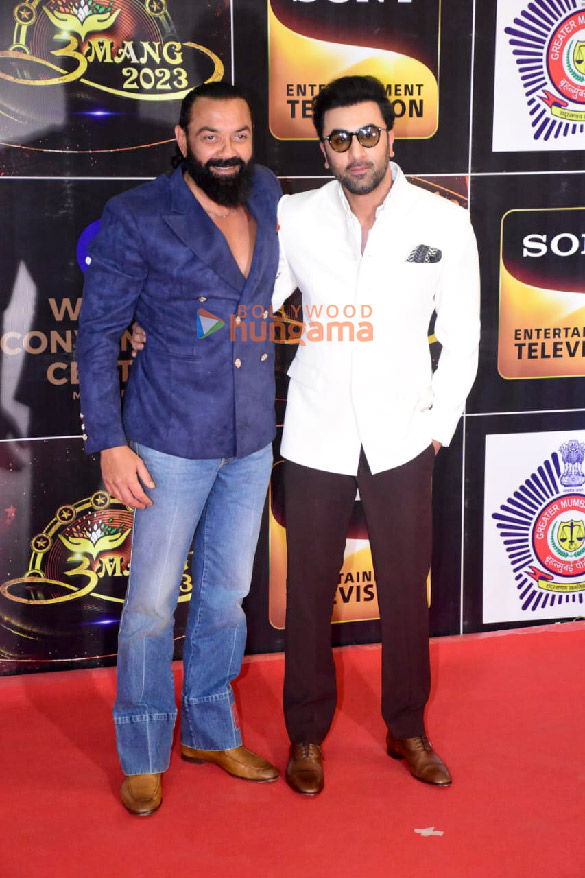 photos ranbir kapoor bobby deol kiara advani and other celebs grace umang 2023 1