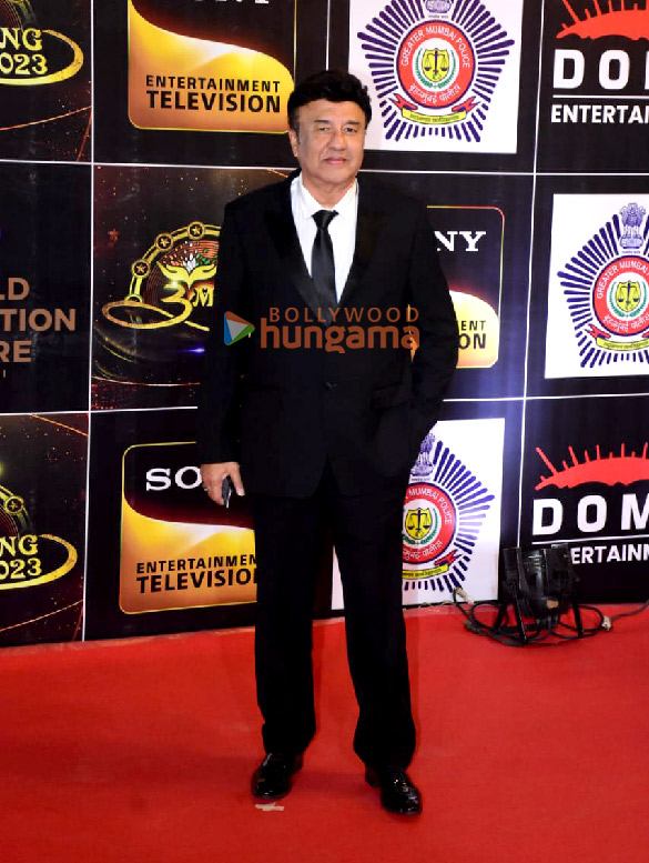 photos ranbir kapoor bobby deol kiara advani and other celebs grace umang 2023 15