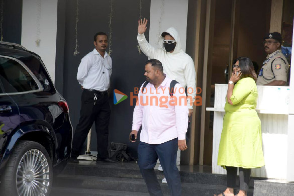 photos ranveer singh snapped at kalina airport 2 2