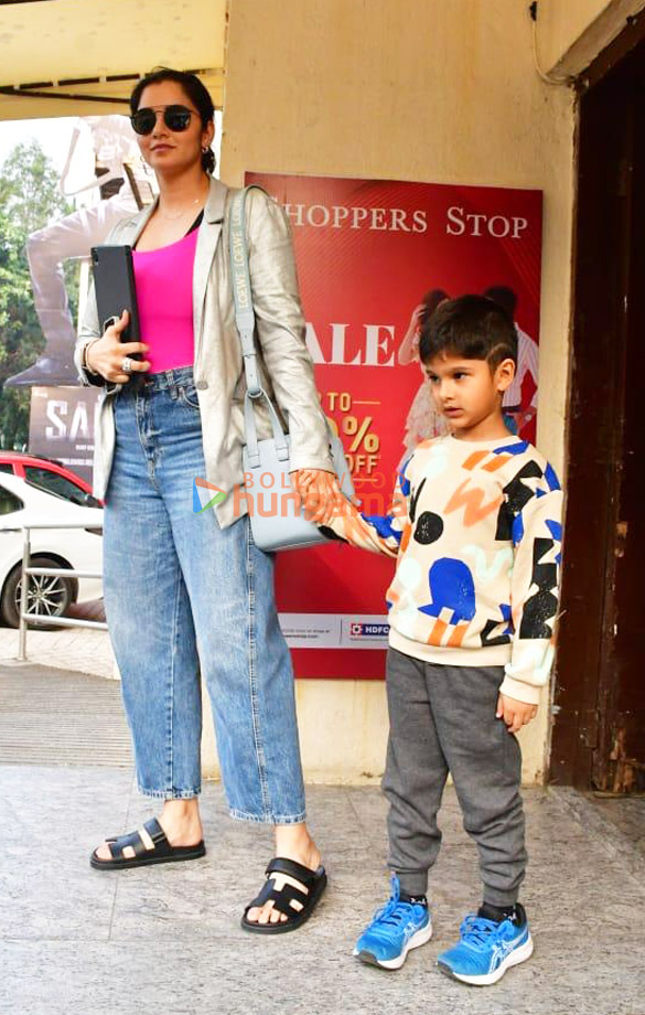 photos sajid nadiadwala sania mirza and others snapped at pvr juhu 7