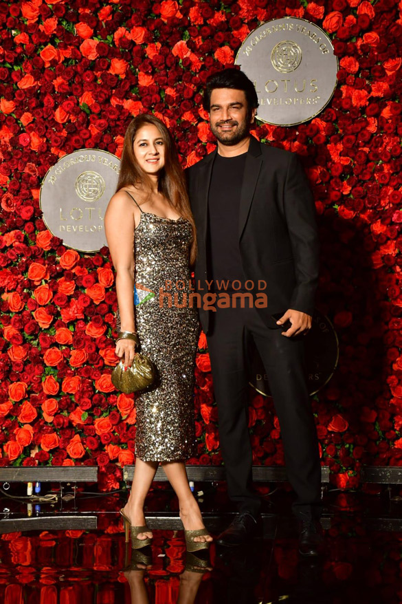 photos shah rukh khan kajol and others attend anand pandits birthday bash more 15