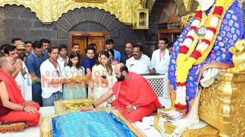 Photos: Shah Rukh Khan and Suhana Khan visit Shirdi Sai Baba Temple to seek blessings ahead of Dunki release