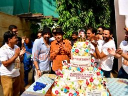 Photos: Sunny Deol celebrates Dharmendra’s 88th birthday at his house