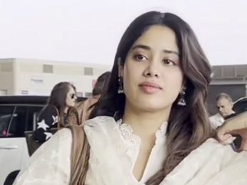 Simplicity over everything! Janhvi Kapoor gets clicked in a white salwar Simplicity over everything! Janhvi Kapoor gets clicked in a white salwar