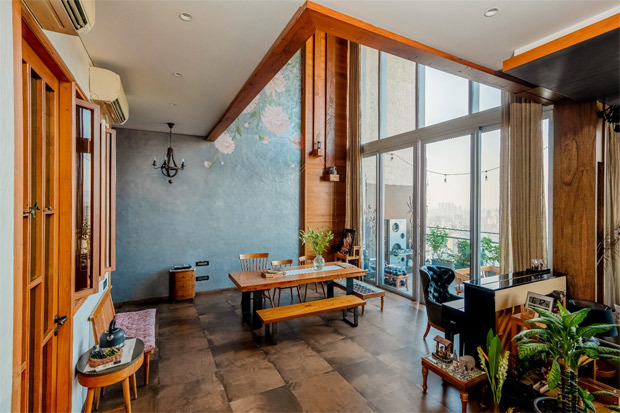 Inside Sunil Grover's charming Mumbai apartment featuring vibrant upholstery, sunlight and more; see pics 
