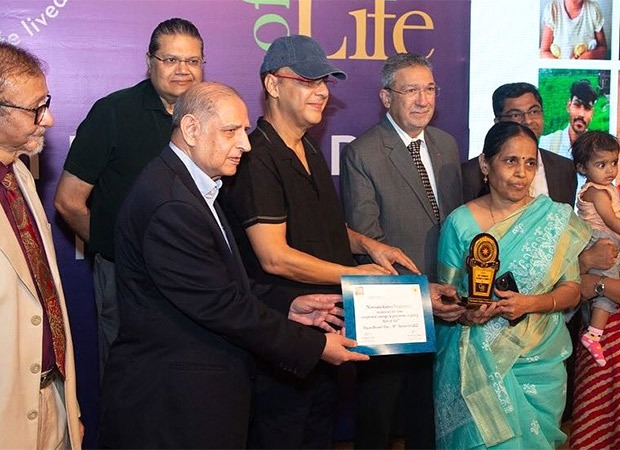Organ Donors Day: Vidhu Vinod Chopra visits the Narmada Kidney Foundation to extend support for the noble cause