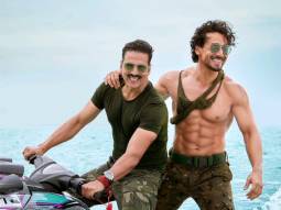 Bade Miyan Chote Miyan: Akshay Kumar and Tiger Shroff kick off the New Year with the first look from their action extravaganza