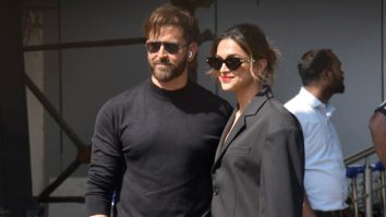 Fighter jodi! What a good looking pair is this! Deepika Padukone & Hrithik Roshan at the airport