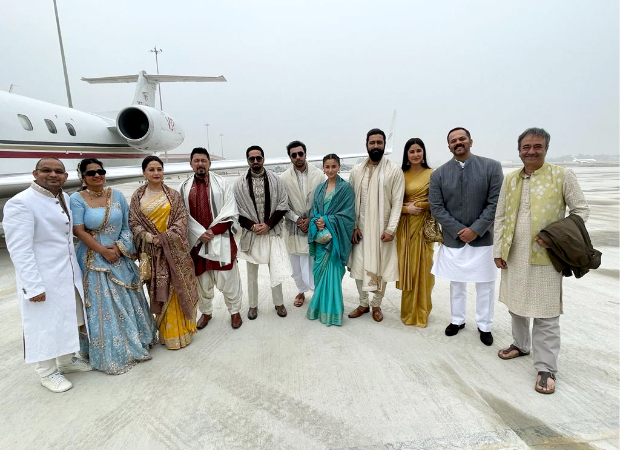 FIRST PIC: Ranbir Kapoor – Alia Bhatt, Katrina Kaif – Vicky Kaushal, Rohit Shetty, Rajkumar Hirani and others reach Ayodhya, see airport photo
