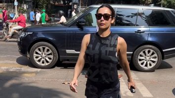 Fitness inpiration Malaika Arora gets clicked by paps