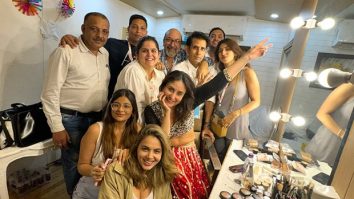 Kareena Kapoor Khan opens up about her love for ‘pasta and biryani’ as she shares photo with her team