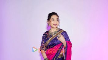 Celeb Photos Of Madhuri Dixit