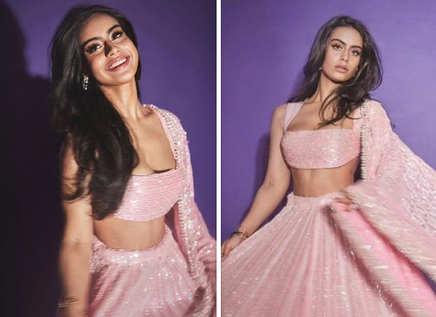 Nysa Devgn turns into a desi barbie wearing a pink sequin Manish Malhotra  lehenga : Bollywood News - Bollywood Hungama