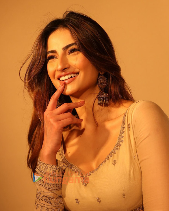 palak tiwari 5 24