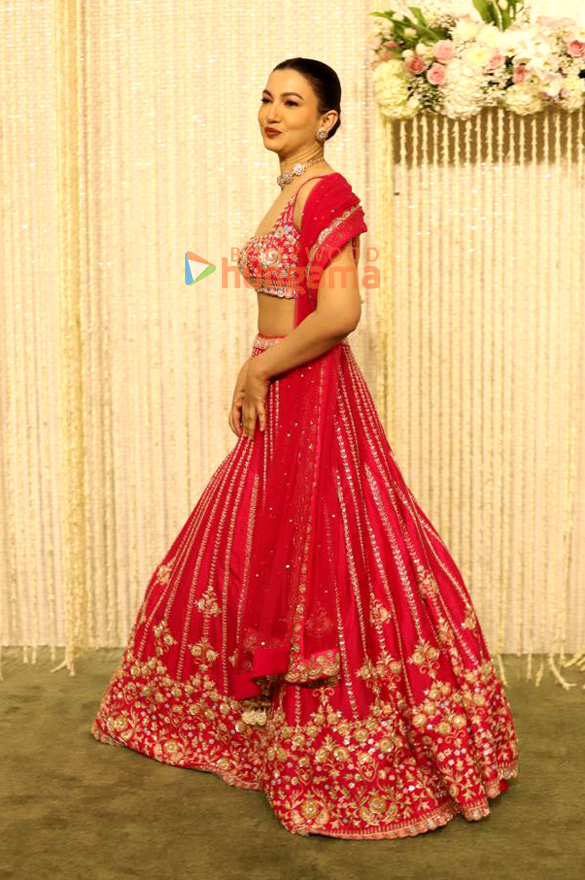 photos aamir khan imran khan and others attend ira khan and nupur shikhares wedding reception 36