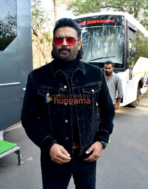 photos ajay devgn and r madhavan snapped promoting shaitaan on the sets of bigg boss 17 6