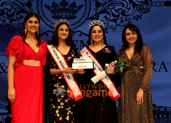 photos amruta khanvilkar graces the finale of miss and mrs maharashtra 2