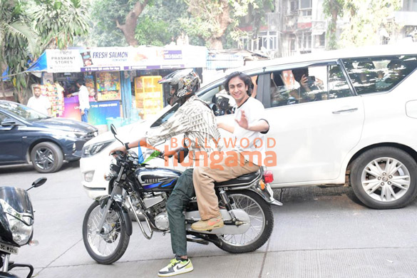 Photos: Arhaan khan snapped in Bandra Photos: Arhaan khan snapped in Bandra