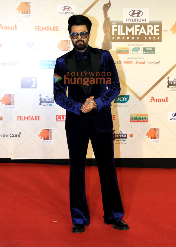 photos celebs grace the red carpet of 69th filmfare awards 2024 34