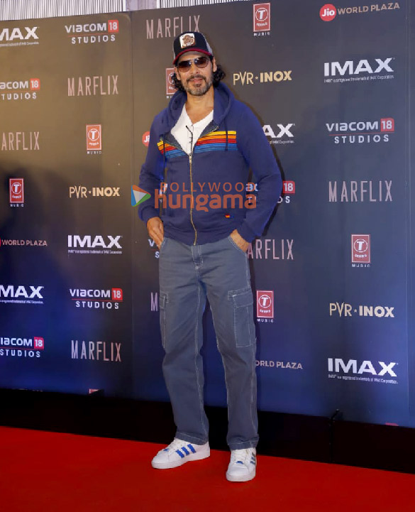 photos hrithik roshan deepika padukone anil kapoor karan singh grover and others snapped at the special screening of fighter 10