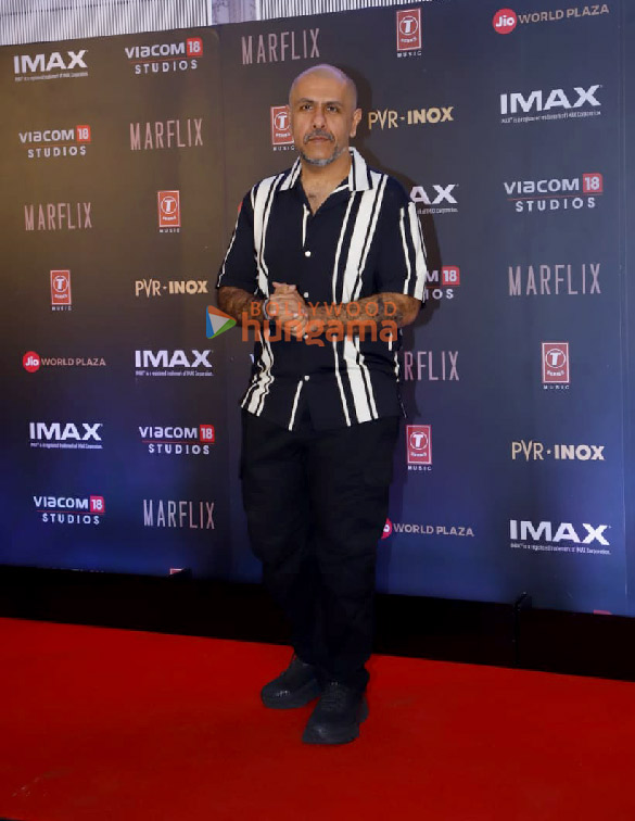 photos hrithik roshan deepika padukone anil kapoor karan singh grover and others snapped at the special screening of fighter 11