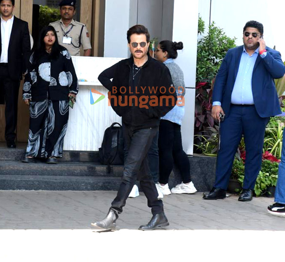 photos hrithik roshan deepika padukone anil kapoor and siddharth anand snapped at kalina airport 2
