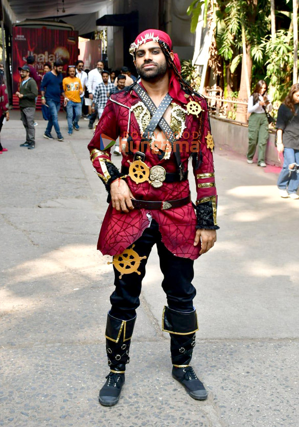 photos malaika arora juhi chawla and others snapped on the sets of jhalak dikhhla jaa 5