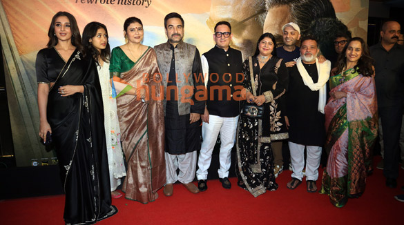 photos pankaj tripathi dhvani bhanushali nawazuddin siddiqui and others grace the special screening of main atal hoon 1