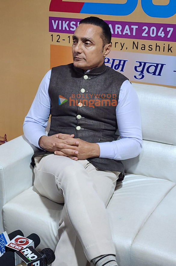 photos rahul bose snapped addressing youth at 27th national youth festival nashik 3