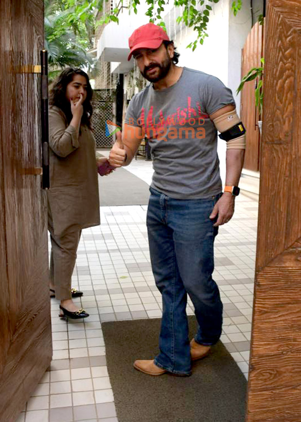 photos saif ali khan spotted at siddharth anands office in bandra 3