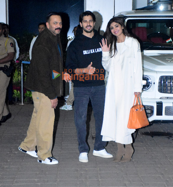 photos sidharth malhotra shilpa shetty and rohit shetty snapped at kalina airport 2