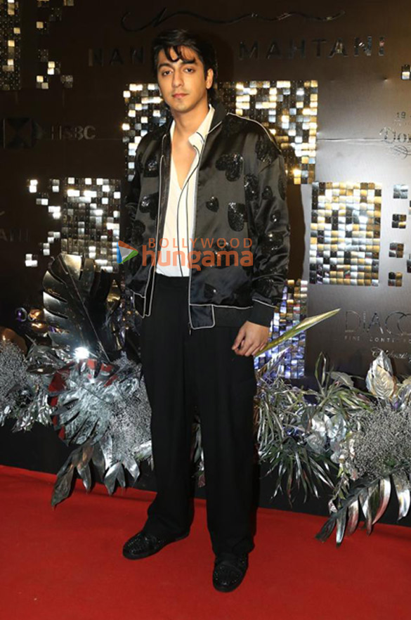 photos sunny leone raveena tandon alizeh agnihotri and others snapped at designer nandita mahtanis latest collection launch at f 27