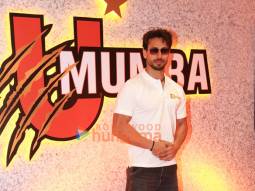 Photos: Tiger Shroff snapped attending the Pro Kabaddi League at NSCI Dome