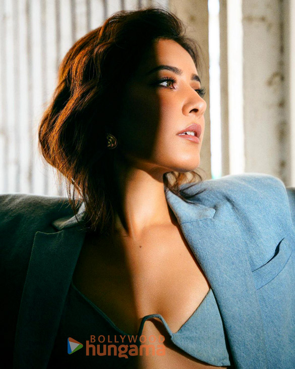 raashii khanna 5 30