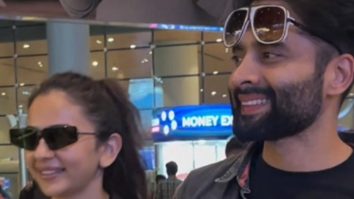 Rakul Preet Singh & Jackky Bhagnani get clicked together at the airport
