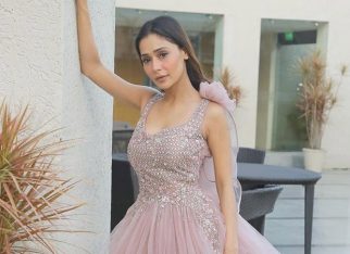 Bidaai actress Sara Khan opens up about sharing the load after marriage; says, “The best way is to participate together and succeed” Bidaai actress Sara Khan opens up about sharing the load after marriage; says, “The best way is to participate together and succeed”