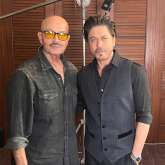 Shah Rukh Khan shoots with Rakesh Roshan for the documentary The Roshans; Karan Arjun director says: “Thank you SRK for your love, warmth & contribution”