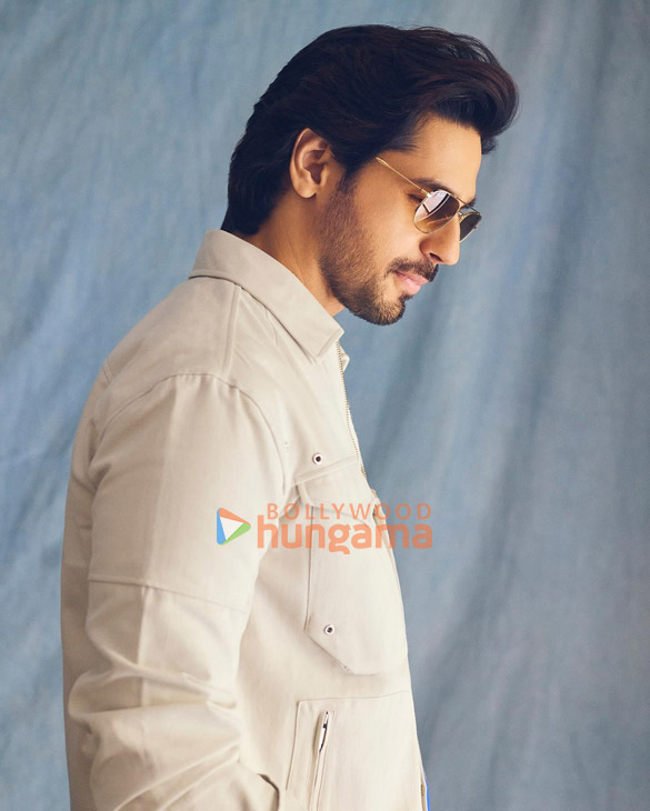 sidharth malhotra 2 46