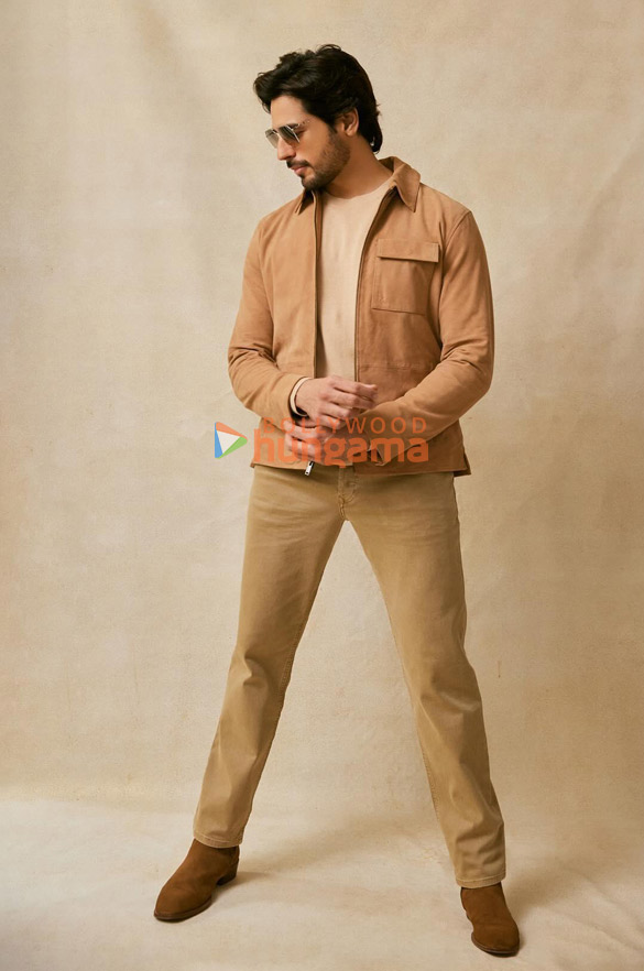 sidharth malhotra 4 16